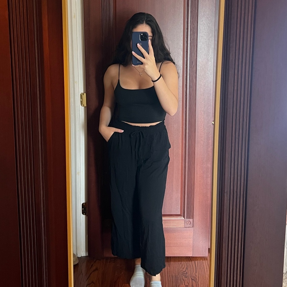 Reserved flowy drawstring pants